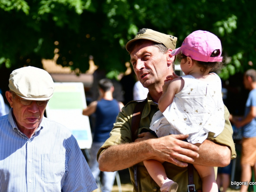 Piknik militarny w ramach obchodów 75. rocznicy mordu partyzantów w lesie Rapy (FOTO)
