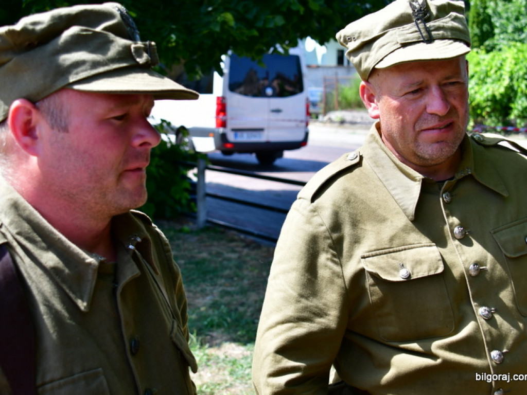 Piknik militarny w ramach obchodów 75. rocznicy mordu partyzantów w lesie Rapy (FOTO)
