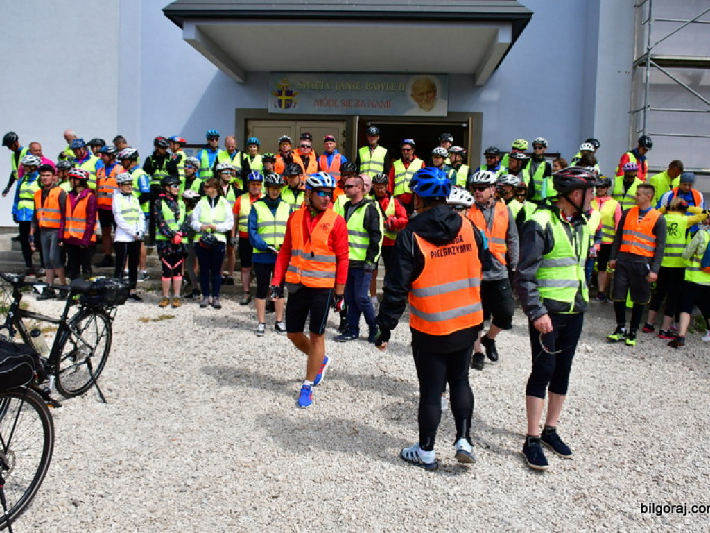 Rowerowa pielgrzymka na Jasną Górę (FOTO)