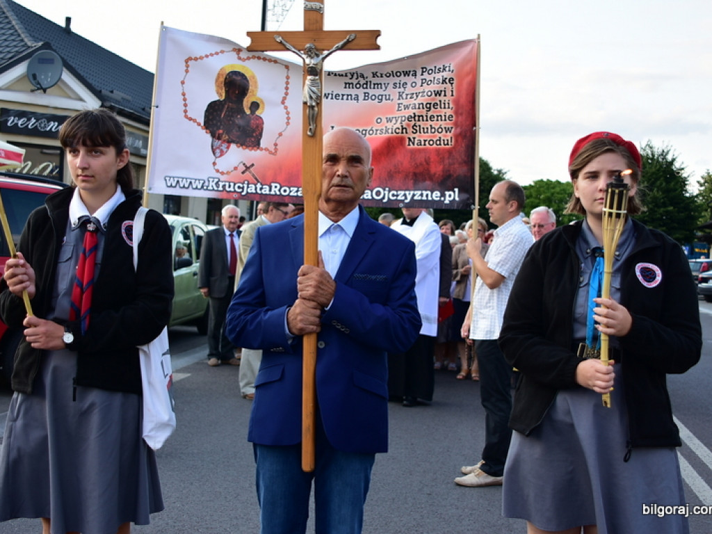 Krucjata Różańcowa za Ojczyznę (FOTO)