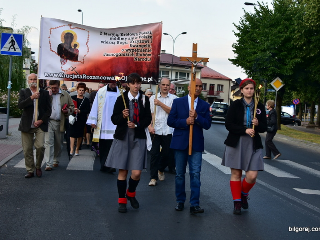 Krucjata Różańcowa za Ojczyznę (FOTO)