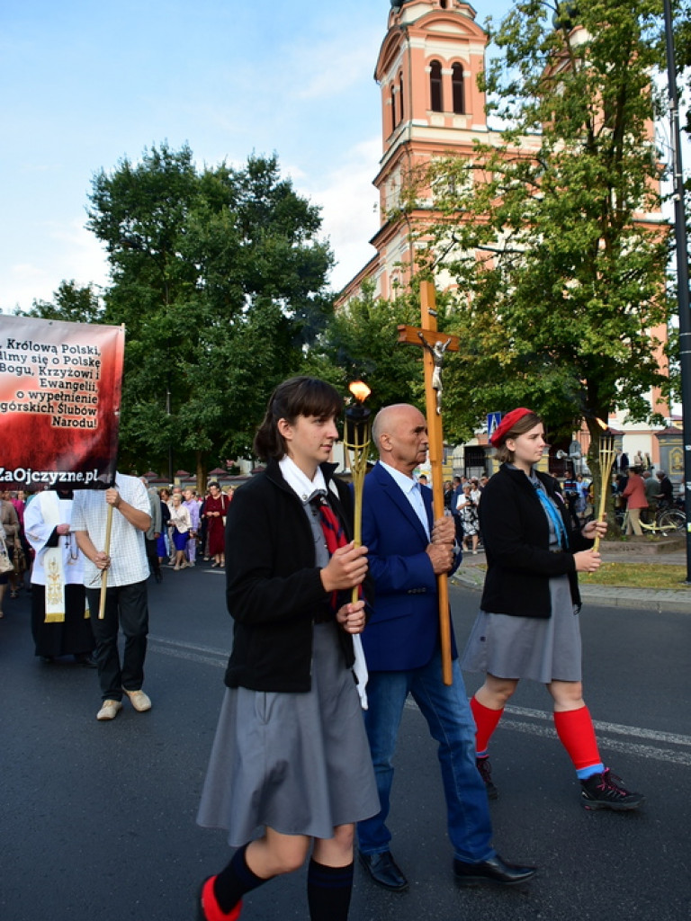 Krucjata Różańcowa za Ojczyznę (FOTO)
