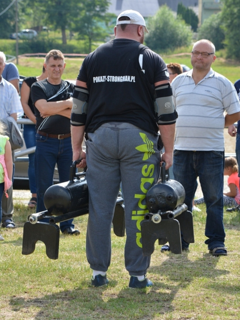 Strongmani w Gromadzie (FOTO)