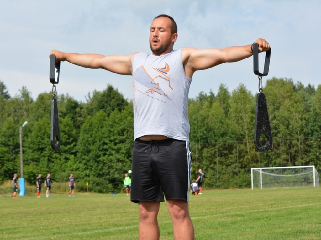 Strongmani w Gromadzie (FOTO)