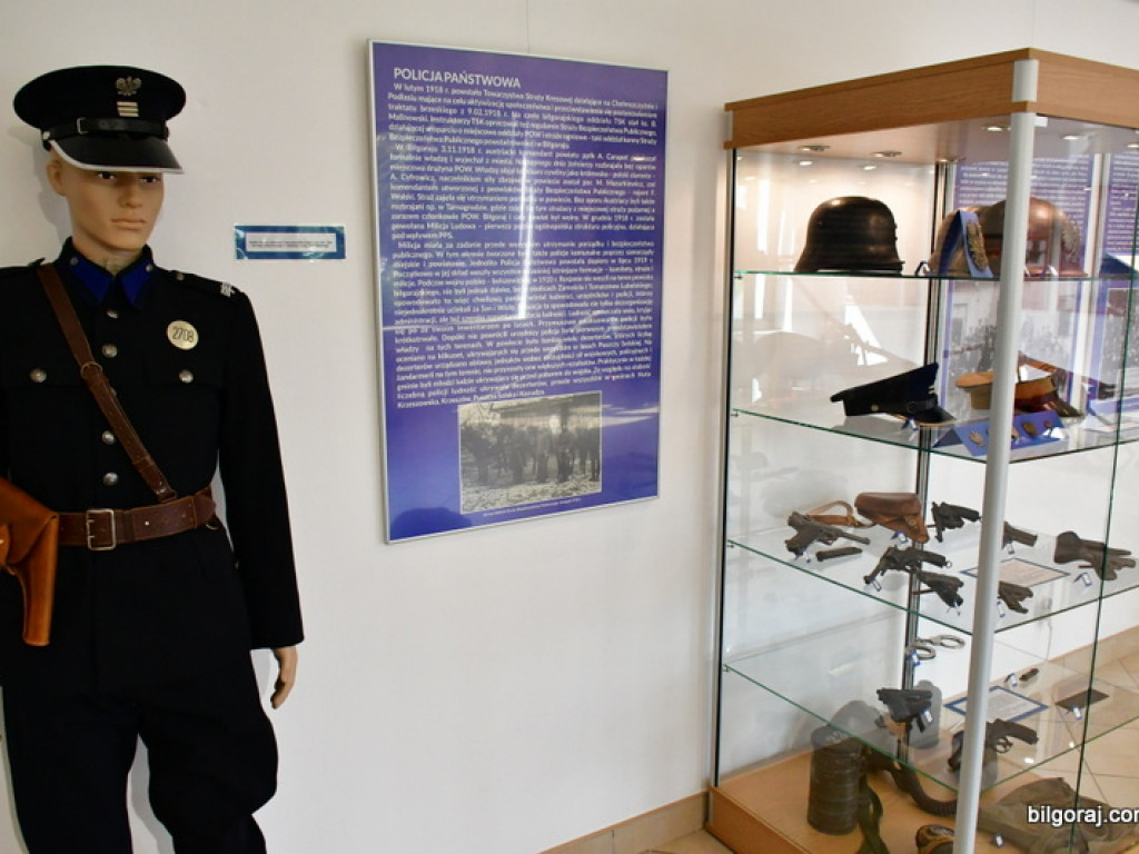 Na straży porządku i bezpieczeństwa. Nowa wystawa czasowa w Muzeum Ziemi Biłgorajskiej w Biłgoraju (FOTO)