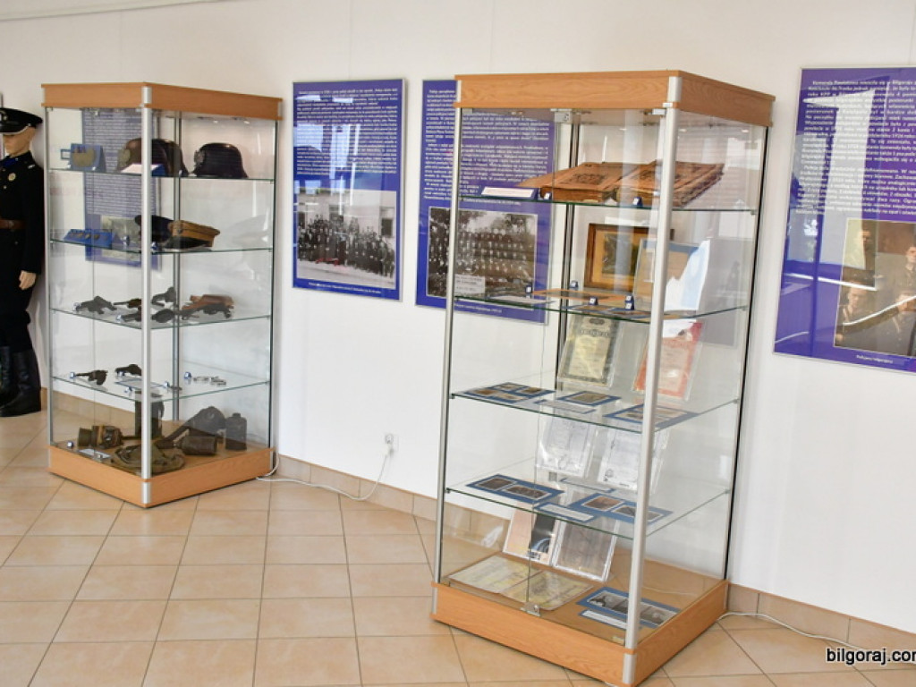 Na straży porządku i bezpieczeństwa. Nowa wystawa czasowa w Muzeum Ziemi Biłgorajskiej w Biłgoraju (FOTO)
