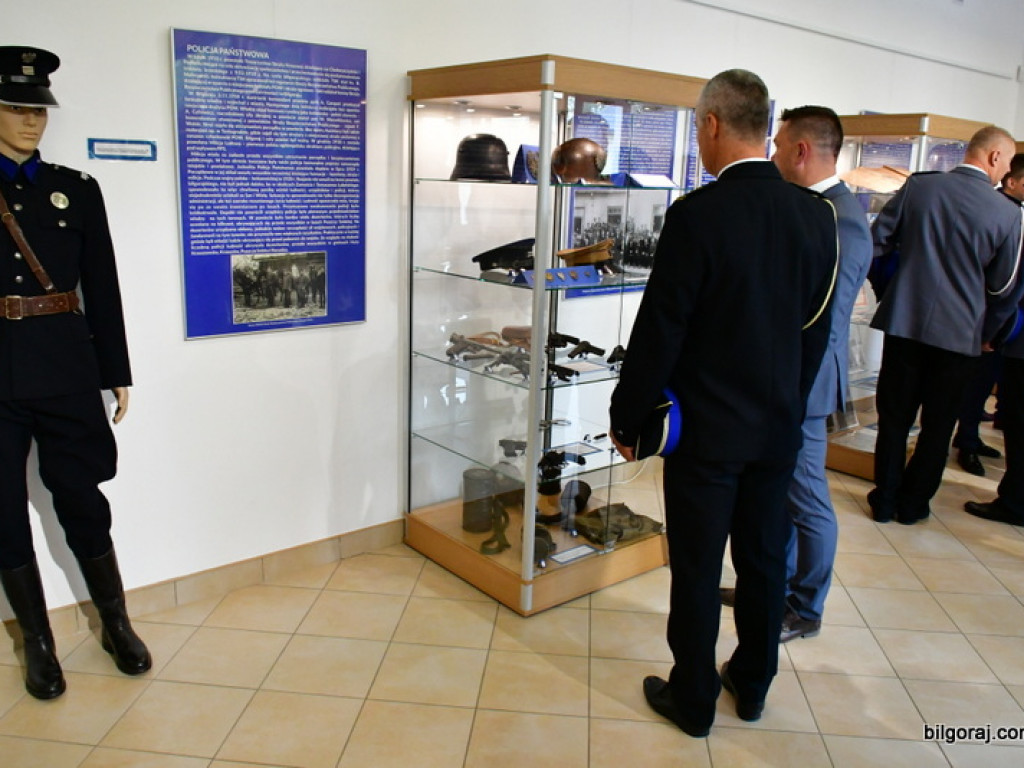 Na straży porządku i bezpieczeństwa. Nowa wystawa czasowa w Muzeum Ziemi Biłgorajskiej w Biłgoraju (FOTO)