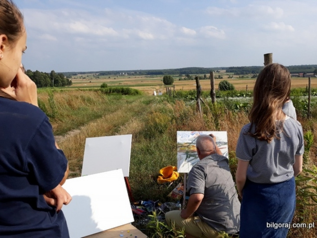 Letnia Szkoła Malarstwa z prof. Edwardem Sytym i z akwarelistą Jarosławem Drążkiem w Tarnogrodzie