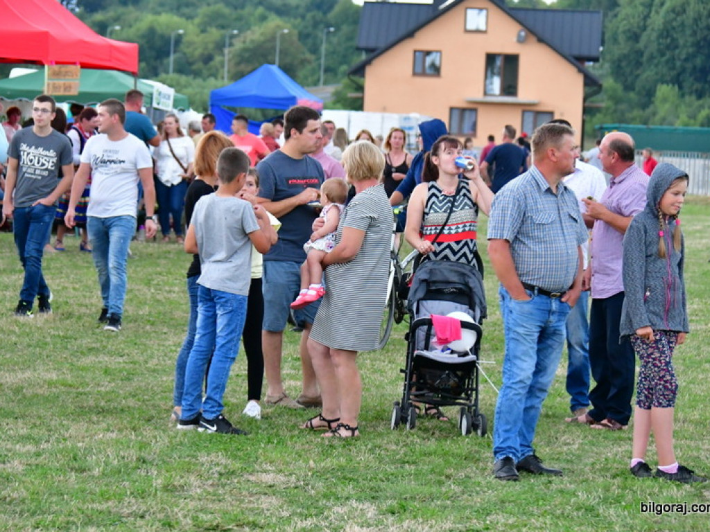 Festyn rodzinny w Goraju. Czyli występy artystyczne i tradycyjna kuchnia oraz atrakcje dla dzieci (FOTO)