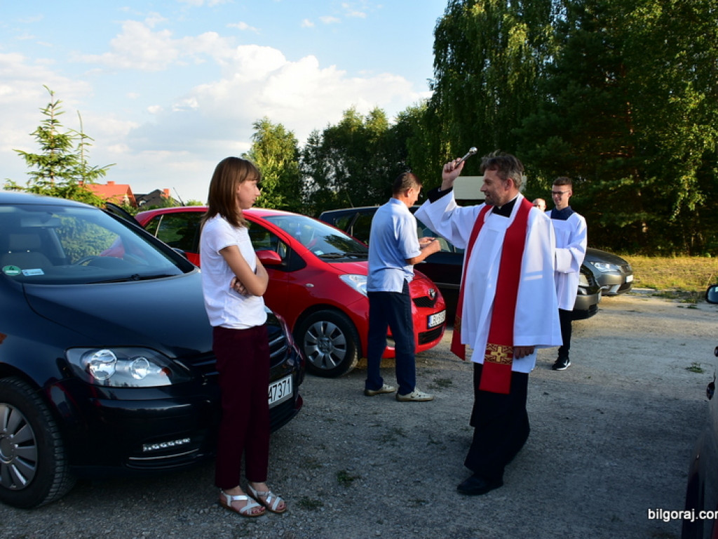 Poświecenie aut w dniu wspomnienia św. Krzysztofa (FOTO)