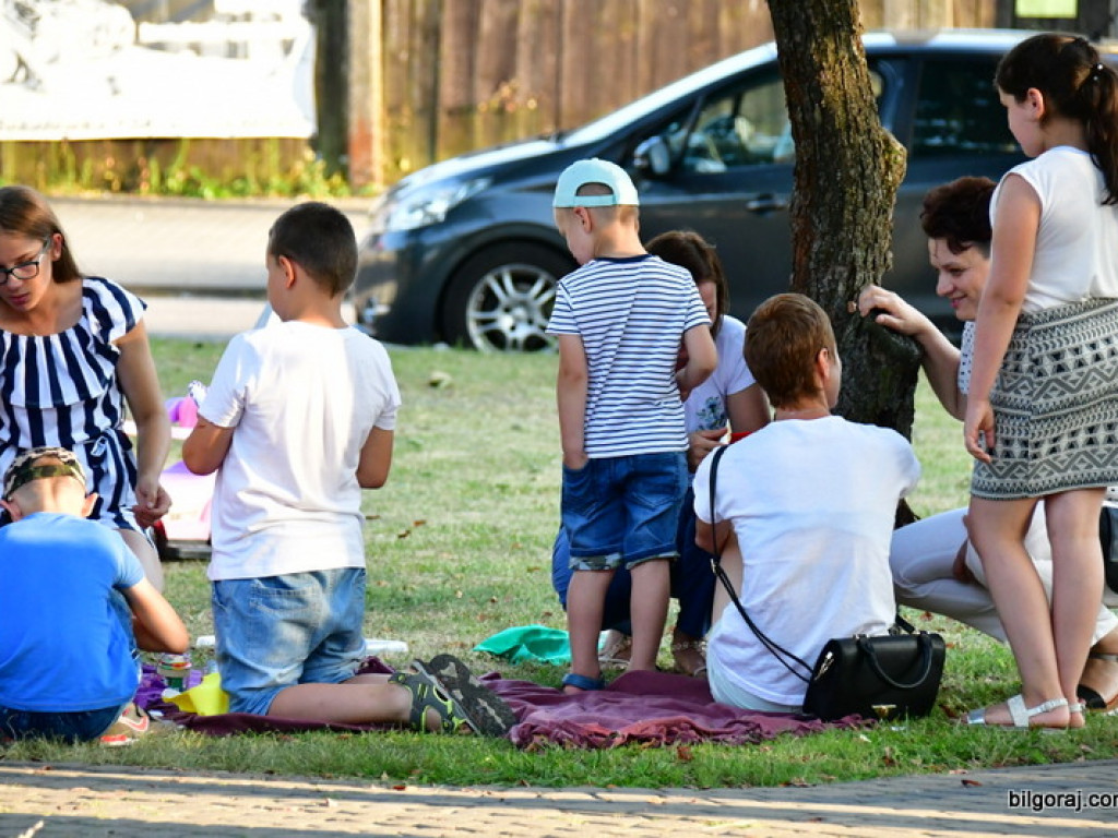 Piknik sąsiedzki w sercu Frampola (FOTO)