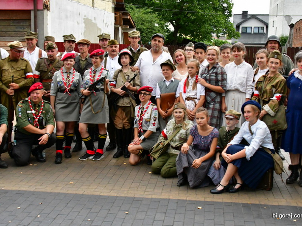 75. rocznica wybuchu Powstania Warszawskiego (FOTO, VIDEO)