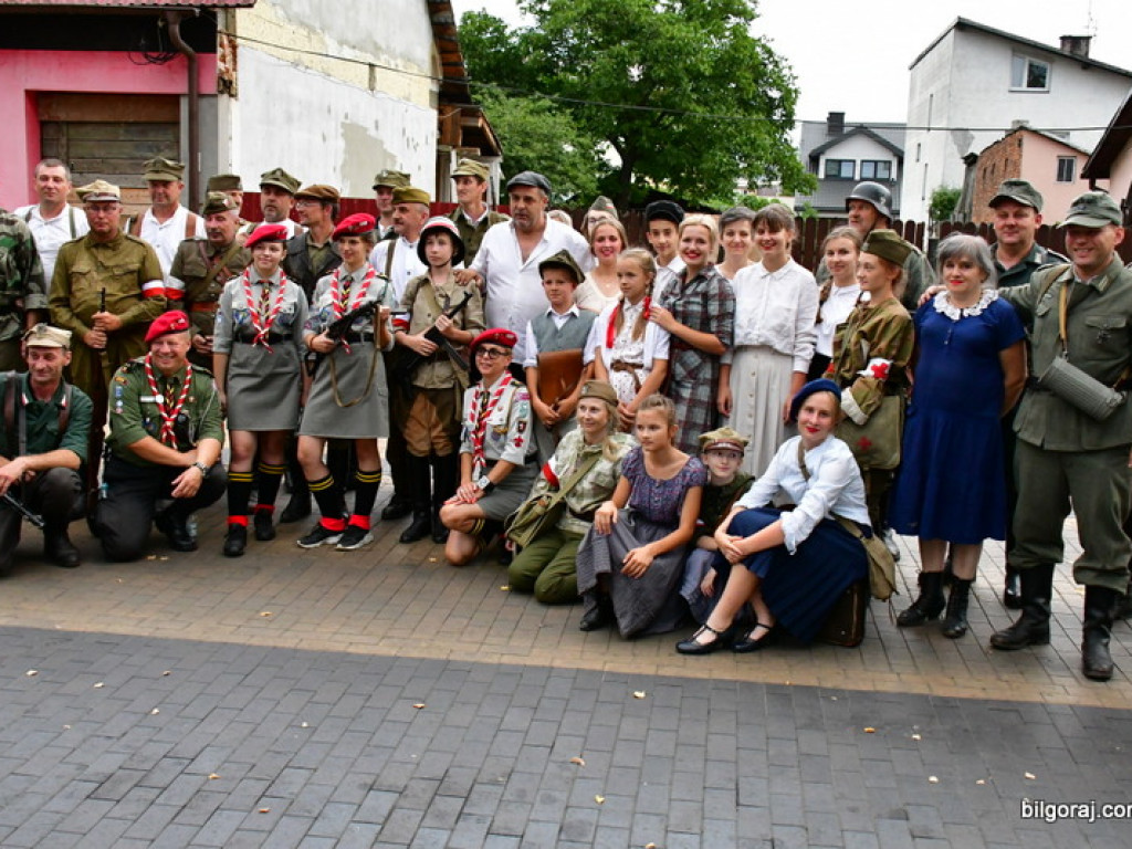 75. rocznica wybuchu Powstania Warszawskiego (FOTO, VIDEO)