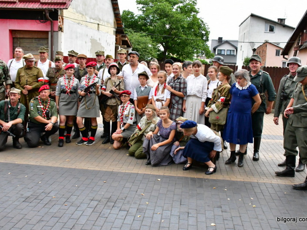 75. rocznica wybuchu Powstania Warszawskiego (FOTO, VIDEO)