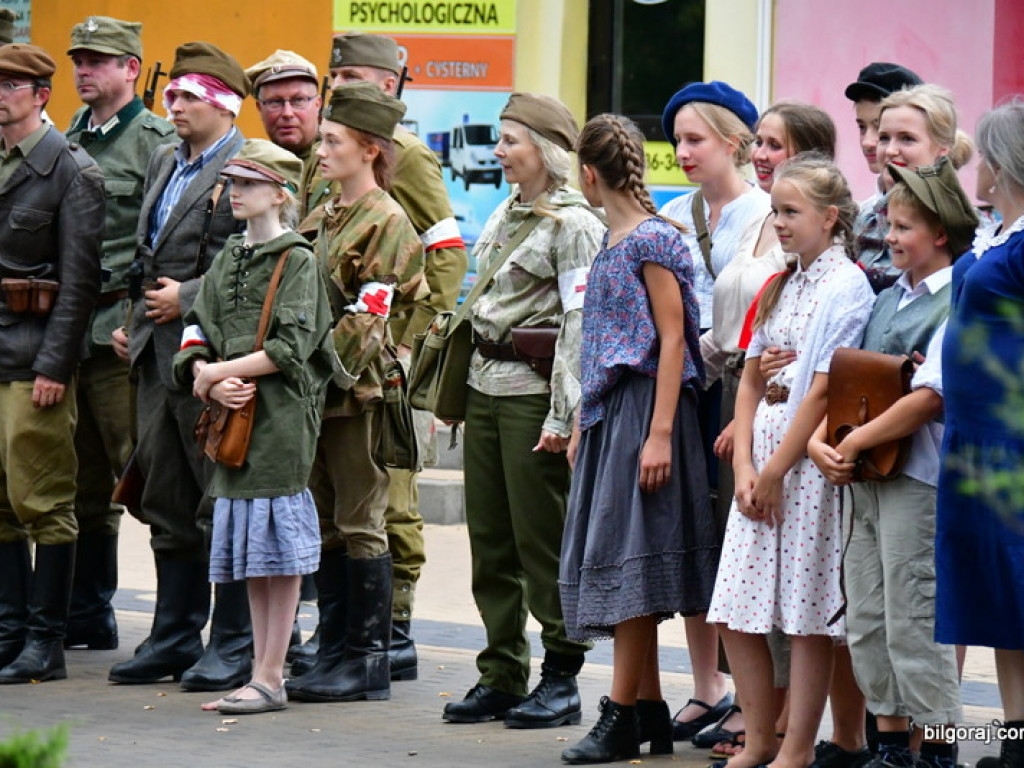 75. rocznica wybuchu Powstania Warszawskiego (FOTO, VIDEO)