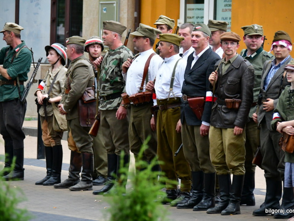 75. rocznica wybuchu Powstania Warszawskiego (FOTO, VIDEO)