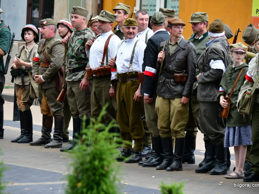 75. rocznica wybuchu Powstania Warszawskiego (FOTO, VIDEO)