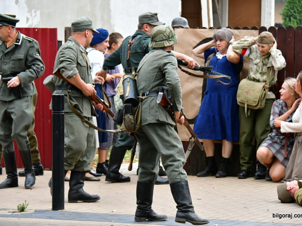 75. rocznica wybuchu Powstania Warszawskiego (FOTO, VIDEO)