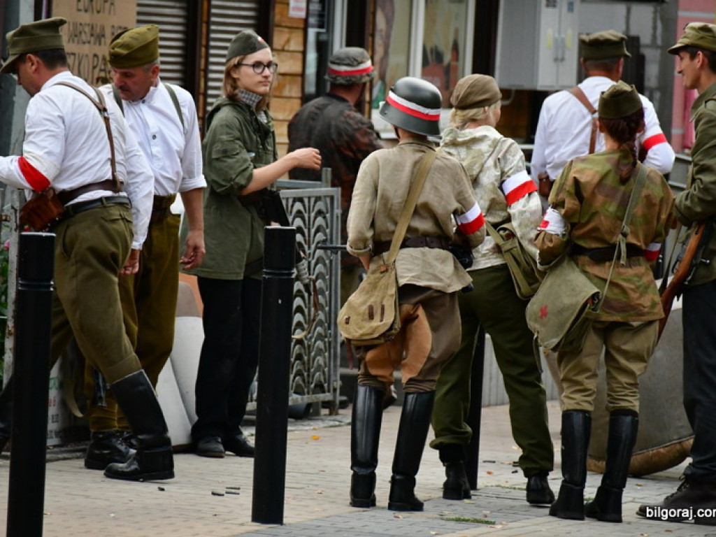 75. rocznica wybuchu Powstania Warszawskiego (FOTO, VIDEO)