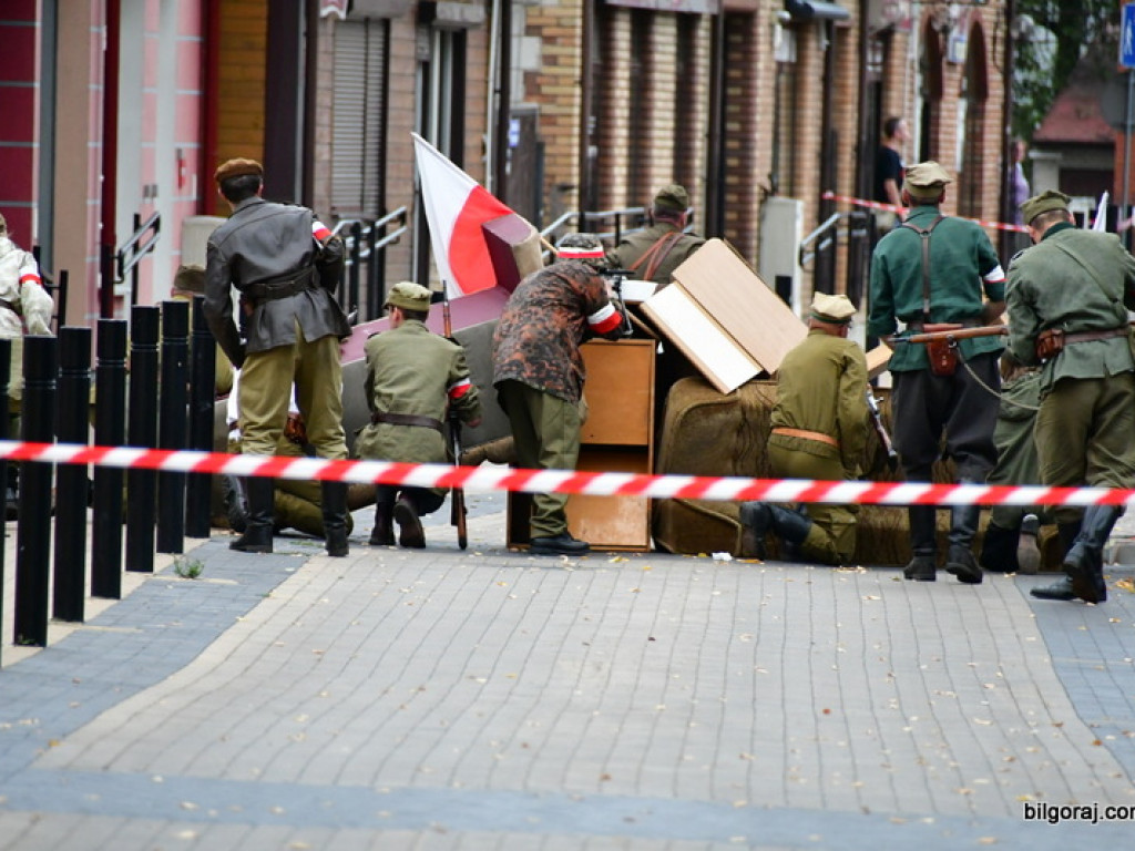 75. rocznica wybuchu Powstania Warszawskiego (FOTO, VIDEO)