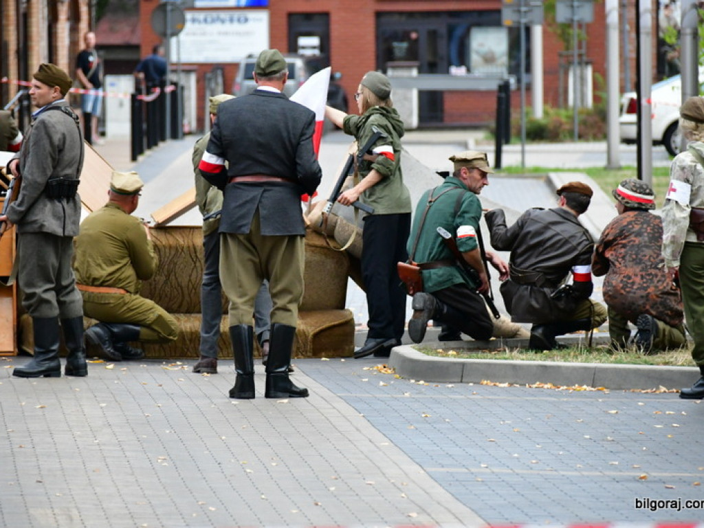 75. rocznica wybuchu Powstania Warszawskiego (FOTO, VIDEO)