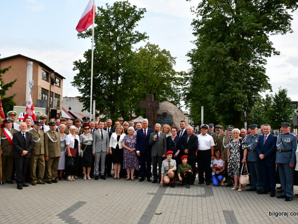 75. rocznica wybuchu Powstania Warszawskiego (FOTO, VIDEO)