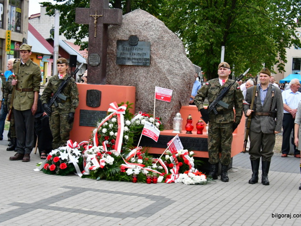 75. rocznica wybuchu Powstania Warszawskiego (FOTO, VIDEO)