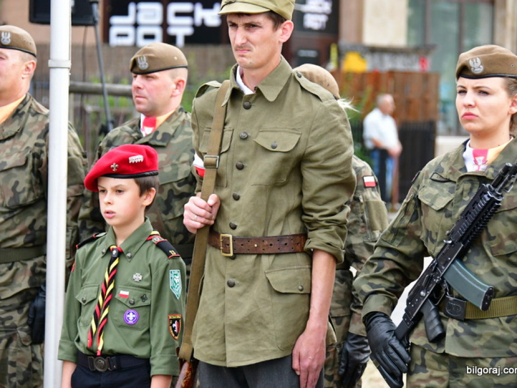 75. rocznica wybuchu Powstania Warszawskiego (FOTO, VIDEO)