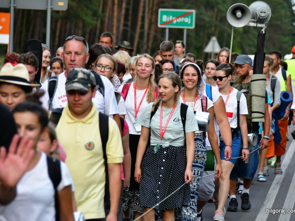 Pielgrzymi przybyli do Biłgoraja. W mieście nocują grupy z Zamościa i Hrubieszowa (FOTO)
