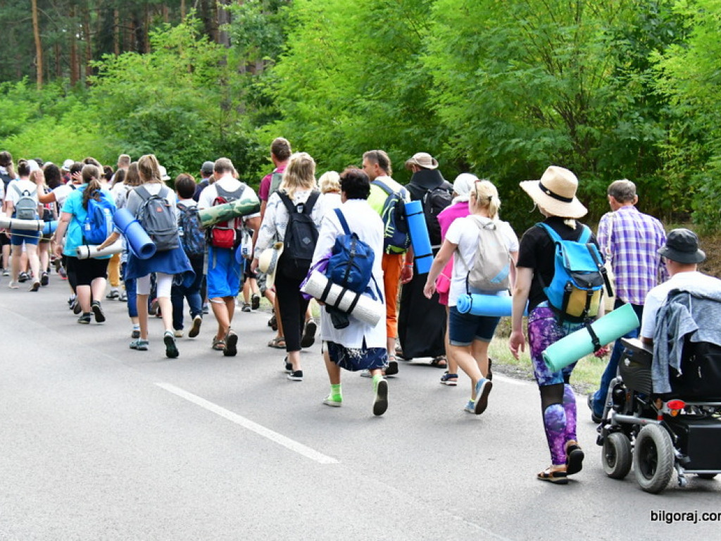 Pielgrzymi przybyli do Biłgoraja. W mieście nocują grupy z Zamościa i Hrubieszowa (FOTO)