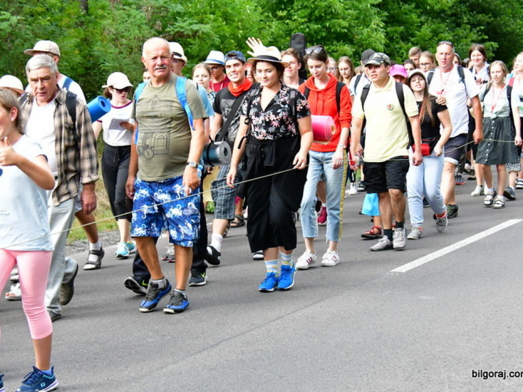 Pielgrzymi przybyli do Biłgoraja. W mieście nocują grupy z Zamościa i Hrubieszowa (FOTO)