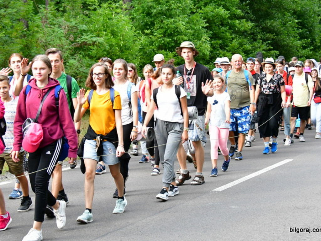 Pielgrzymi przybyli do Biłgoraja. W mieście nocują grupy z Zamościa i Hrubieszowa (FOTO)