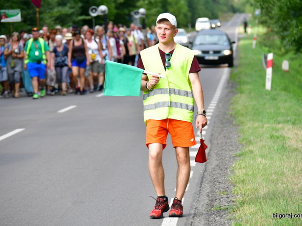 Pielgrzymi przybyli do Biłgoraja. W mieście nocują grupy z Zamościa i Hrubieszowa (FOTO)