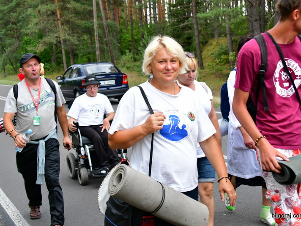 Pielgrzymi przybyli do Biłgoraja. W mieście nocują grupy z Zamościa i Hrubieszowa (FOTO)