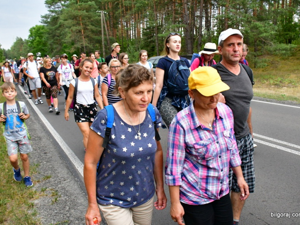 Pielgrzymi przybyli do Biłgoraja. W mieście nocują grupy z Zamościa i Hrubieszowa (FOTO)