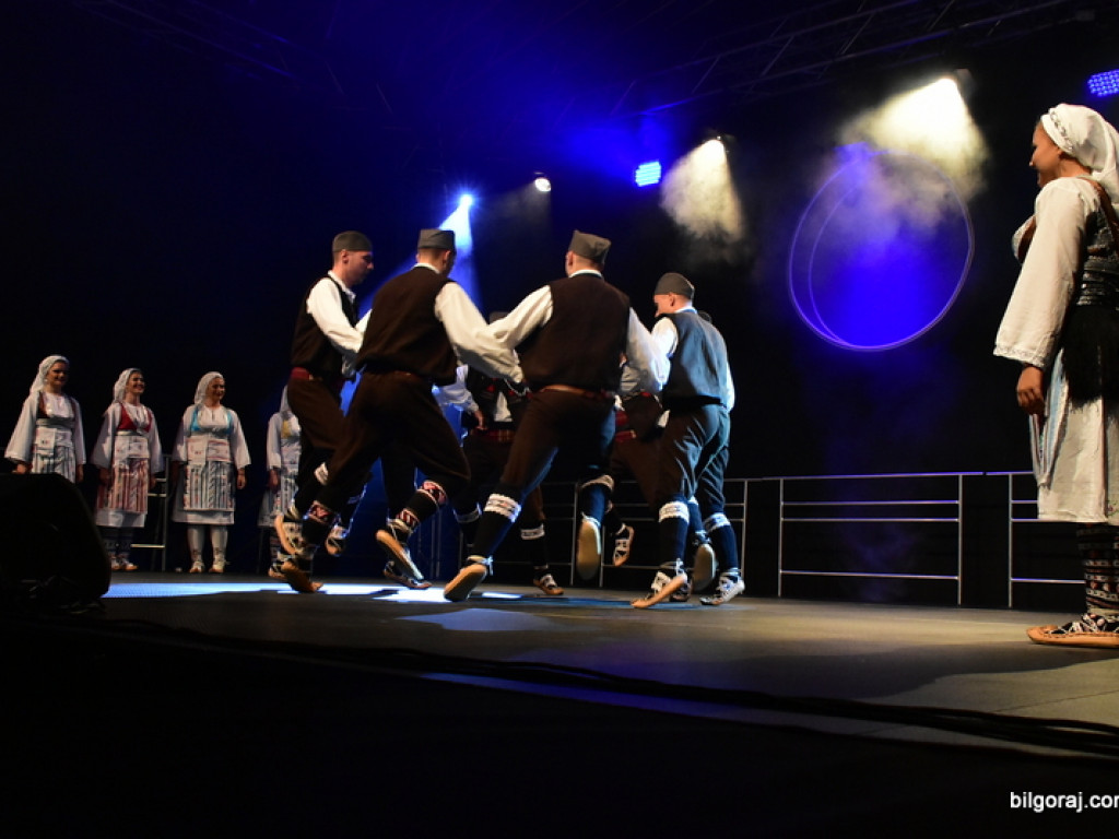 Festiwal kultur, czyli taniec, śpiew oraz muzyka żydowska, krajów bałkańskich i Polski (FOTO)