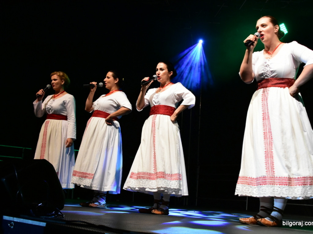 Festiwal kultur, czyli taniec, śpiew oraz muzyka żydowska, krajów bałkańskich i Polski (FOTO)