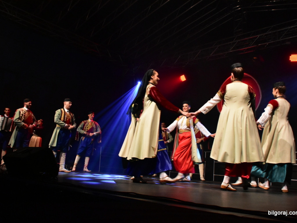 Festiwal kultur, czyli taniec, śpiew oraz muzyka żydowska, krajów bałkańskich i Polski (FOTO)