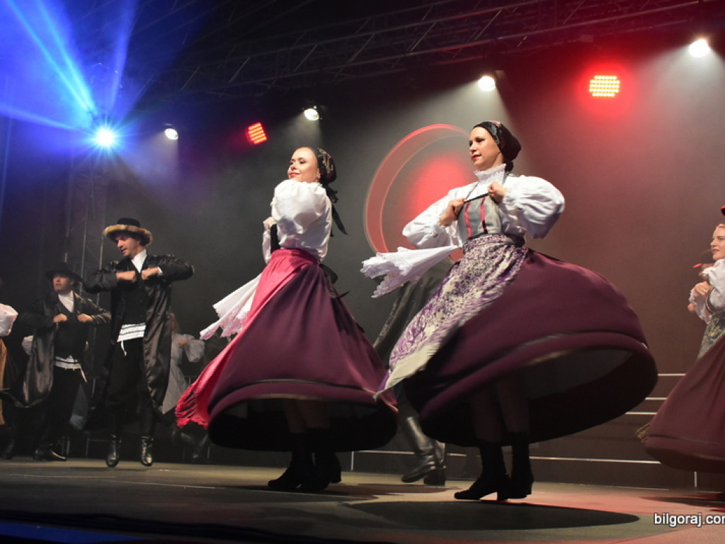 Festiwal kultur, czyli taniec, śpiew oraz muzyka żydowska, krajów bałkańskich i Polski (FOTO)