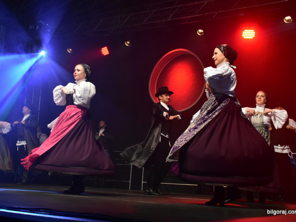 Festiwal kultur, czyli taniec, śpiew oraz muzyka żydowska, krajów bałkańskich i Polski (FOTO)
