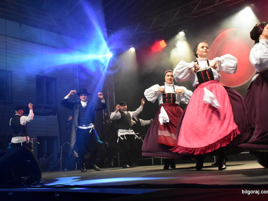 Festiwal kultur, czyli taniec, śpiew oraz muzyka żydowska, krajów bałkańskich i Polski (FOTO)