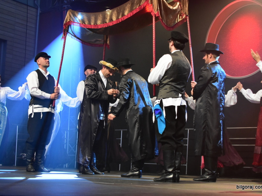 Festiwal kultur, czyli taniec, śpiew oraz muzyka żydowska, krajów bałkańskich i Polski (FOTO)
