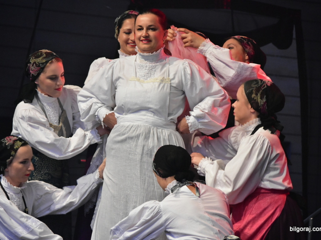 Festiwal kultur, czyli taniec, śpiew oraz muzyka żydowska, krajów bałkańskich i Polski (FOTO)