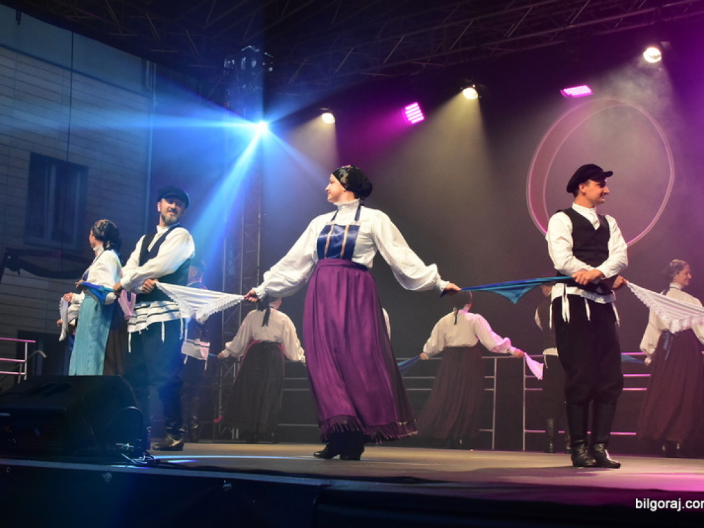 Festiwal kultur, czyli taniec, śpiew oraz muzyka żydowska, krajów bałkańskich i Polski (FOTO)