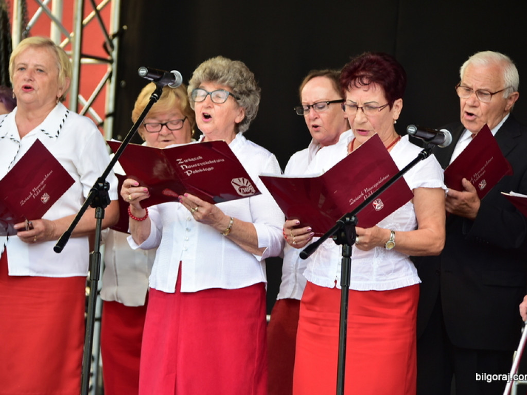 Na patriotyczną nutę by uczcić chlubę polskiego orężą (FOTO, VIDEO)