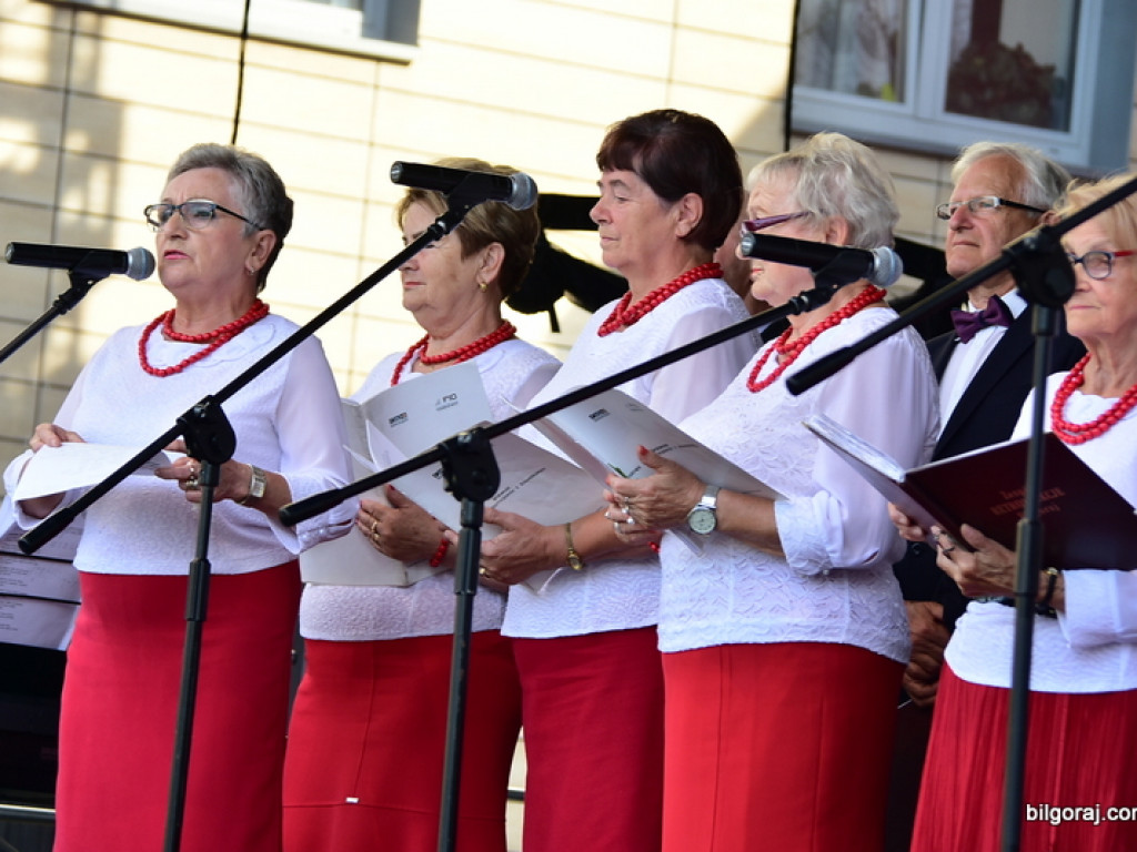 Na patriotyczną nutę by uczcić chlubę polskiego orężą (FOTO, VIDEO)
