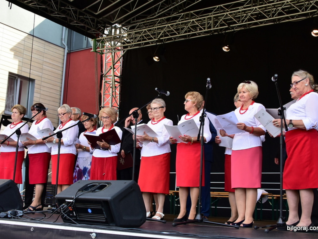 Na patriotyczną nutę by uczcić chlubę polskiego orężą (FOTO, VIDEO)