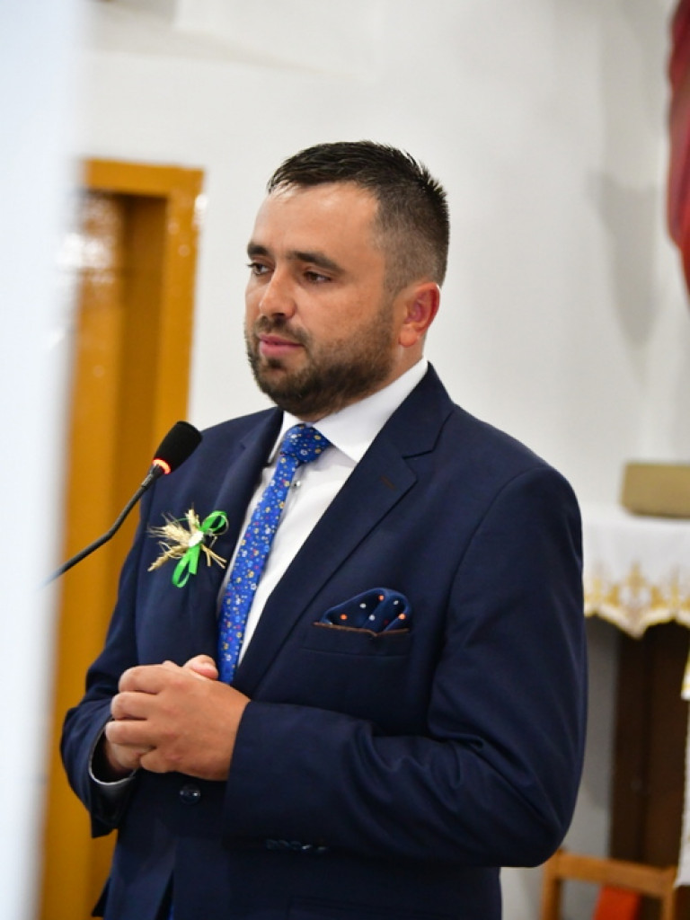 Dożynki w Gminie Tarnogród. Rolnicy świętowali w Luchowie Górnym (FOTO)