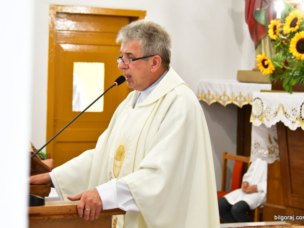 Dożynki w Gminie Tarnogród. Rolnicy świętowali w Luchowie Górnym (FOTO)