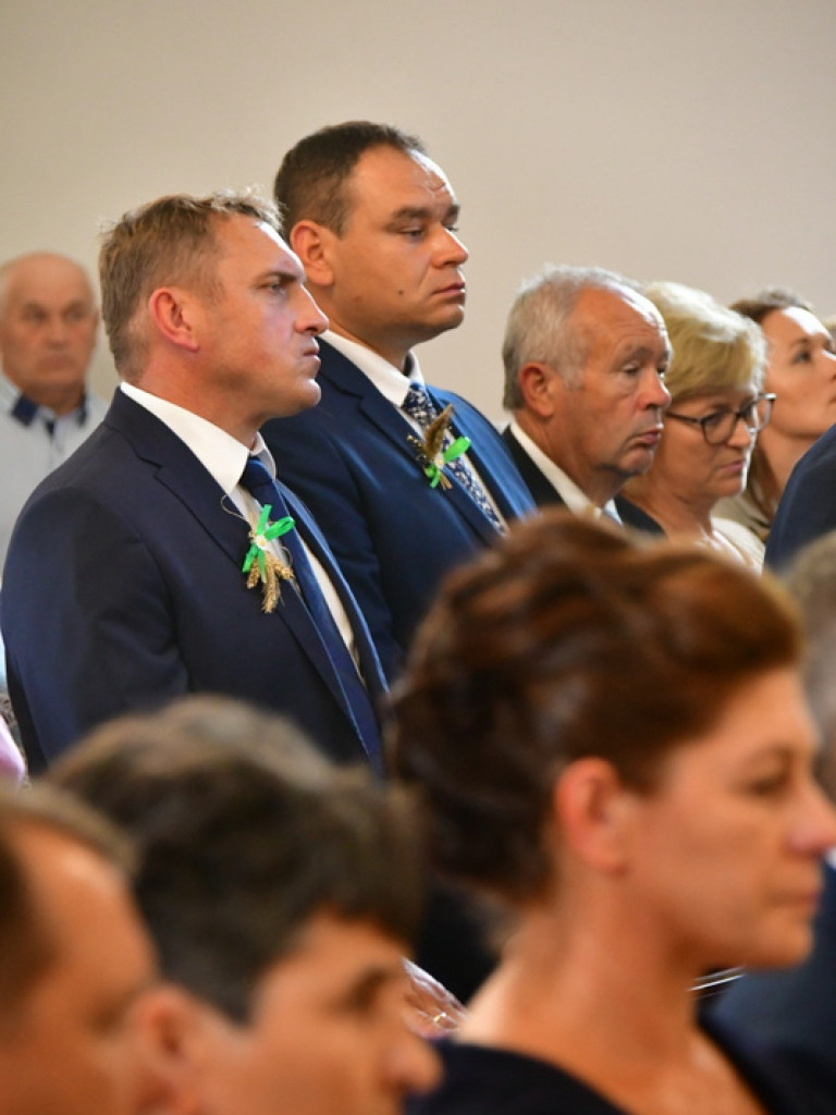 Dożynki w Gminie Tarnogród. Rolnicy świętowali w Luchowie Górnym (FOTO)